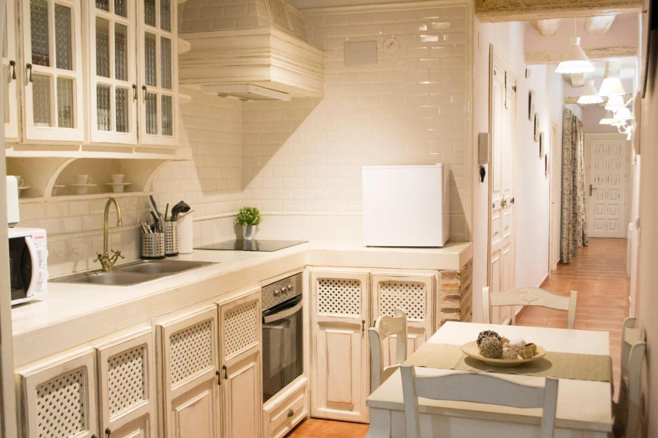 Apartamenticos Plaza Las Armas II ซาราโกซา ภายนอก รูปภาพ