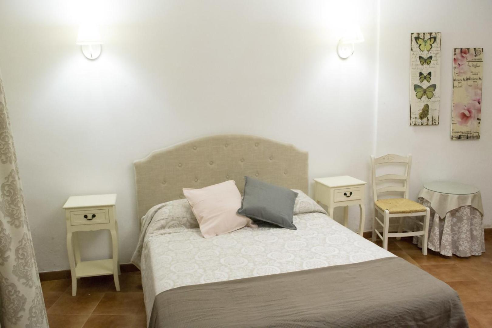 Apartamenticos Plaza Las Armas II ซาราโกซา ภายนอก รูปภาพ