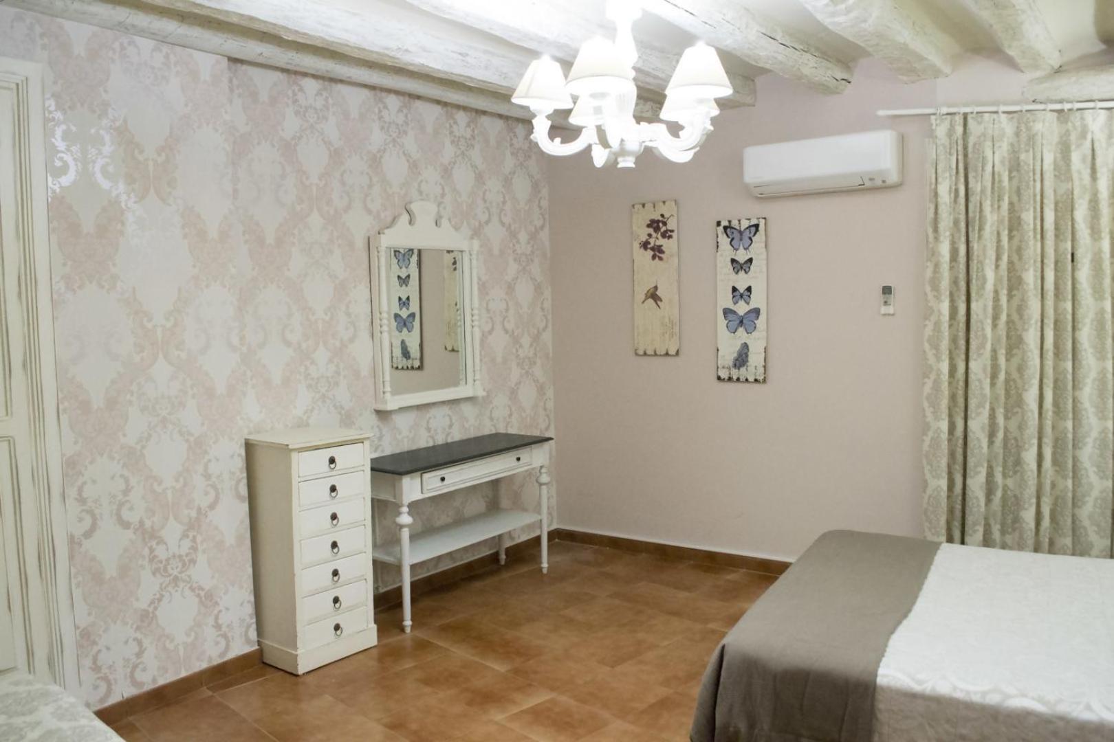 Apartamenticos Plaza Las Armas II ซาราโกซา ภายนอก รูปภาพ